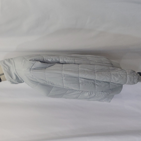 NIKE quilted medium weight jacket pale gray full zip up - Picture 4 of 7